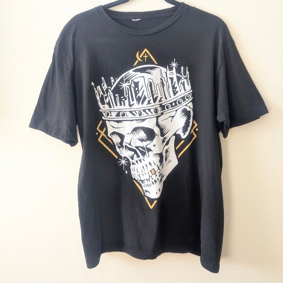 Other - Jelly Roll Men's Bar Black and Gold Short Sleeve Tee Skull Design Medium